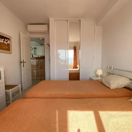 Apartment Fuer 3 Personen Ca 60 Qm In Nerja, Andalusien Costa Del Sol Nerja